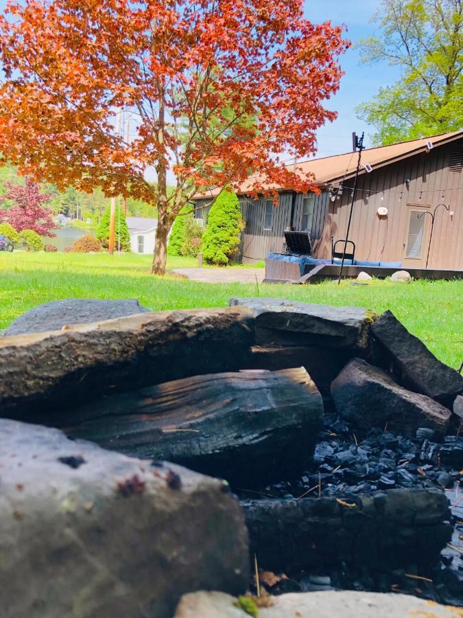 Catskills Cottage With Lake View Book Now Рок-Хилл Экстерьер фото